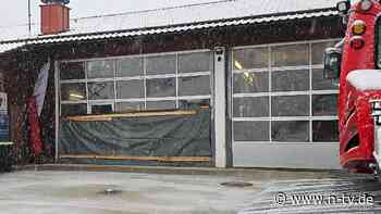 Kind betätigt Gashebel: Zweijähriger löst Schneemobil-Unfall mit acht Verletzten aus