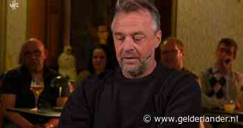 Tom Waes reageert erg verslagen in zijn eerste verschijning op tv na zwaar auto-ongeluk: ‘De schaamte is enorm’