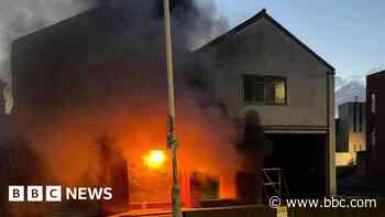 Police investigating fire at former restaurant