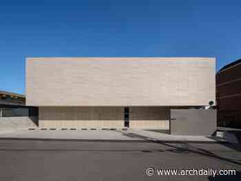 Oztile Showroom / Atelier MODS