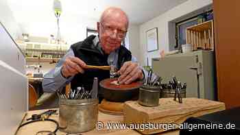 Von Gold und Edelsteinen: Auch mit 90 ist er noch als Goldschmied aktiv