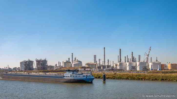 Shell zet miljoenen tonnen tankvaartlading op het spel met herbezinning op chemie-activiteiten