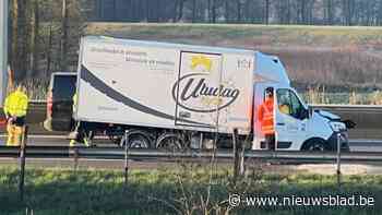 Ongeval zorgt voor lange file op de E313