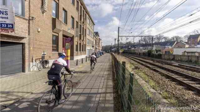 Nieuwe verkeerssituatie Spoorweglei blijft beroeren: “Keuze werd gemaakt met oog op veiligheid van fietsers”