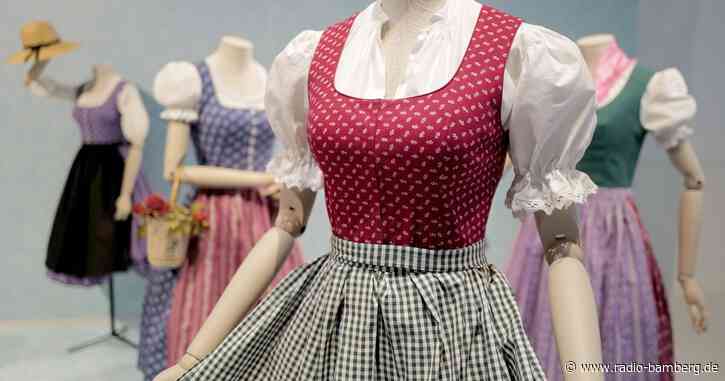 Vom Bauernkleid zur Lufthansa-Uniform: Das Dirndl im Wandel