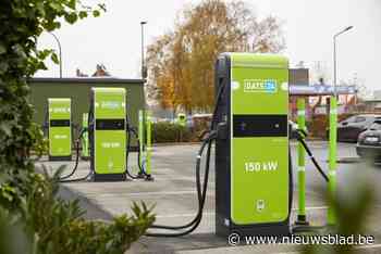 Nieuw laadplein voor elektrische voertuigen aan Schaarbeeklei