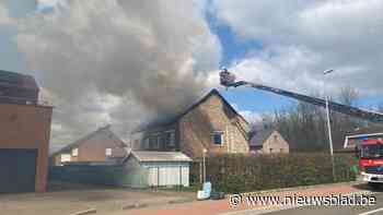 Getroffen gezinnen vinden onderdak bij familie na brand in Wellen