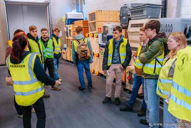 140 studenten krijgen blik achter de schermen op Brucargo tijdens Dag van de Luchtvracht