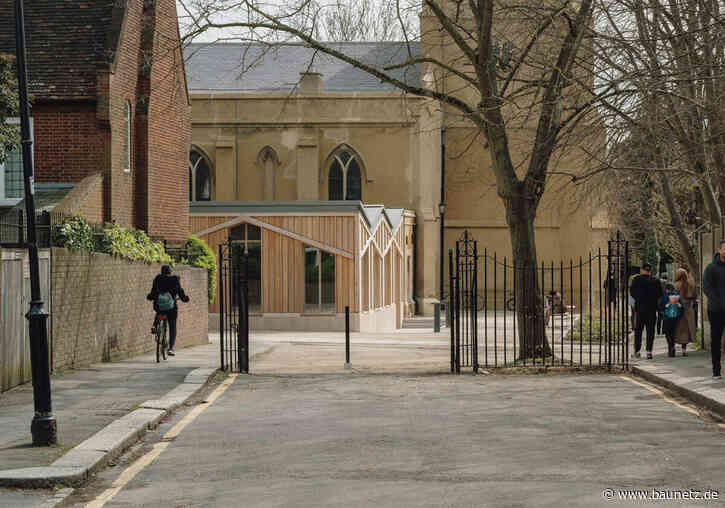 Espresso im Kirchenschiff - Sanierung und Erweiterung von Matthew Lloyd in London