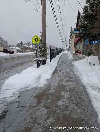 It’s a good idea to stay home with ongoing freezing rain: OPP