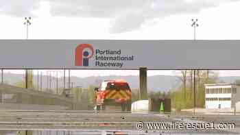 Wash. firefighters learn fast, safe driving techniques from police officers