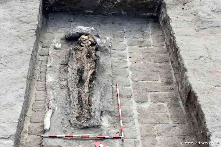 Archaeologists in Egypt Uncover Tomb of Ancient High-Ranking Military Commander