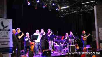 Inclusieve coverband De Vreemde Vogels viert 10-jarig bestaan: “We hebben een eigen cd gemaakt”