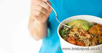 Expert finally settles debate on what time you should stop eating to lose weight