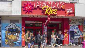 Lebensgefahr! Mann geht mit Messer auf Ex seiner Freundin los