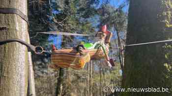 Kabouters hebben het Molenbos nu echt ingenomen: “Ik doe het voor het plezier van de kinderen”