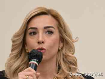 "Falce e martello simbolo di liberazione". Bufera sul Pd e l'Anpi di Genova