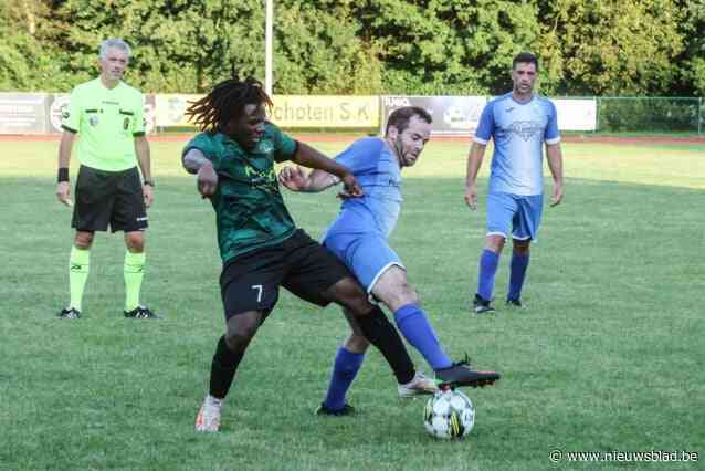 Wekelijks nog maar één keer trainen, nieuwe ploeg én zoektocht naar nieuw stadion: wat is er toch aan de hand bij traditieclub KFC Schoten SK?