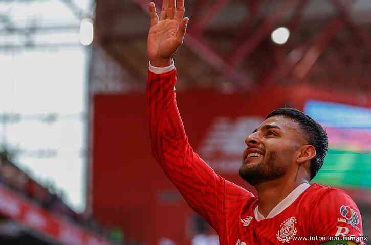 Alexis Vega ha superado en el Clausura 2025 lo realizado con Chivas