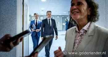 Normaal is het een formaliteit, maar Faber zit nu in de problemen door ‘lintjesgate’