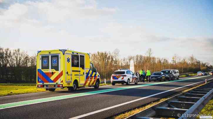 Kop/ staartbotsing op N33 bij Appingedam zorgt voor verkeershinder
