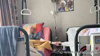 Mia (91) sterft dertien uur na haar grote liefde Thieu (90): “Tot het laatste moment hielden ze elkaar vast”
