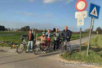 Raadslid klaagt gebrek aan verlichting op fietssnelweg aan: “Titel van ‘fietsstad van de regio’ staat op het spel”