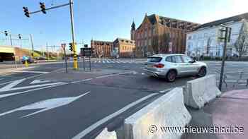 Afslagstrook vanuit Nekkerspoelstraat naar vesten week afgesloten