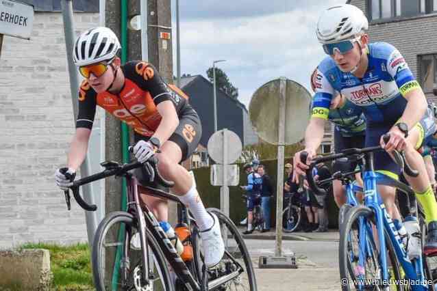 Terwijl Wout van Aert de Ronde van Vlaanderen rijdt, fietst Cas Fosse in eigen streek: “Hij is mijn grote idool, ik hoop dat we allebei winnen”