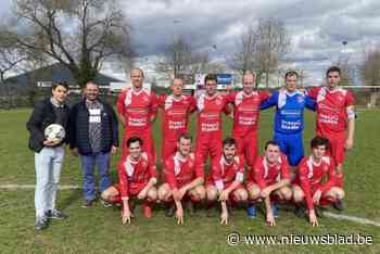 Roy Moerman depanneert bij SK Staden, maar pakt rode kaart: “De resultaten gaan eigenlijk bergaf sinds ik in doel sta”