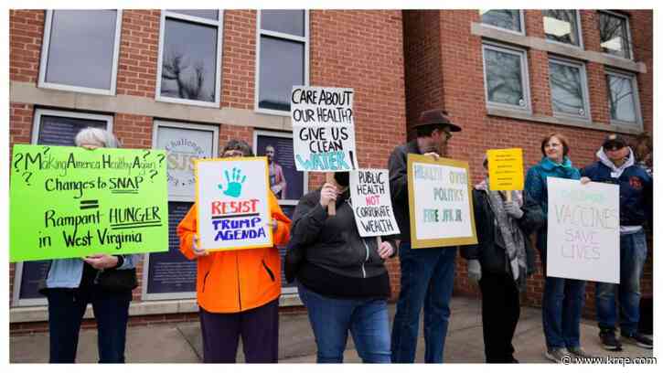 4 key takeaways as Trump’s sweeping HHS layoffs begin