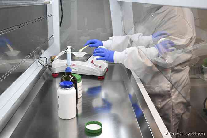 Remove drugs from potential retaliatory tariffs list, pharmacists urge