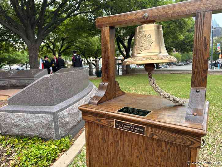 Texas memorial honors 11 volunteer firefighters lost in the line of duty