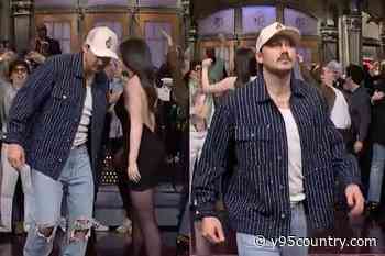 Here’s What Morgan Wallen Said Before His ‘SNL’ Exit (According to a Lip Reader)