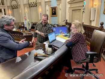 Kingston council considers potential options for filling mayor's chair