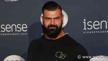 Herzinfarkt mit 44: Schauspieler Vittorio Pirbazari stirbt auf dem Laufband