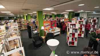 Ende einer Wanderschaft: Stadtbücherei feiert 50-Jähriges