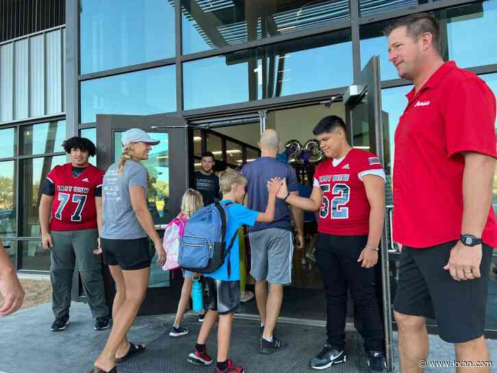 School enrollment in Central Texas: Which districts are the largest?