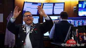 Für Tesla geht's aufwärts: US-Börsen schließen vor Trumps Zoll-Ankündigung im Plus