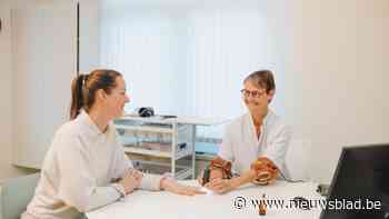 Reumatologe opent privépraktijk op Steenweg op Antwerpen: "Ik kan me hier helemaal op de zorg concentreren"