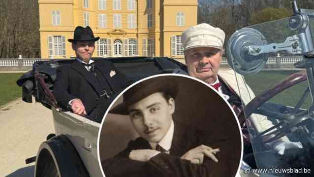 ‘Dandy’ Simon (26) speelt flamboyante graaf Henri d’Ursel tijdens Kasteelfeesten: “Een sweater vind je sowieso niet terug in mijn kleerkast”