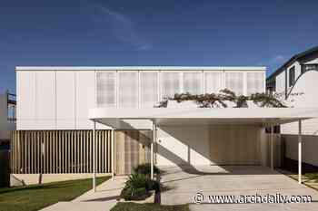 Casa C / Adriano Pupilli Architects