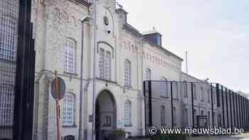 Gedetineerde verbergt hasj in broek en mond: zeven maanden cel