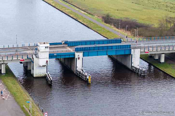 Minister maakt zich zorgen om staat van bruggen Spannenburg en Oude Schouw op Hoofdvaarweg Lemmer-Delfzijl