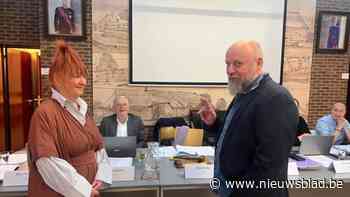 Johan Steurs legt eed af als raadslid, Jan Verhaert straks ereburgemeester
