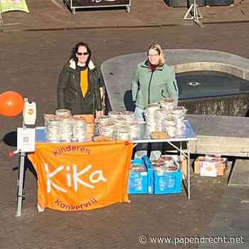 Conny Stuurman en Lisette Ploeg halen ruim 400 euro op met boterkoekenactie