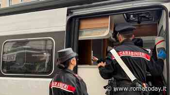 Roma, voleva fare il giro del mondo con il camper rubato
