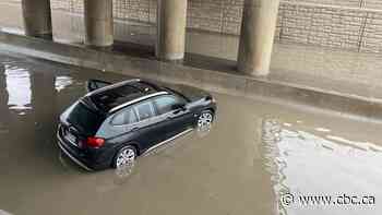 Flooding snarls traffic in parts of GTA after heavy rain overnight