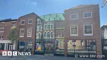 Plan to turn cloth hall into café and tattoo studio