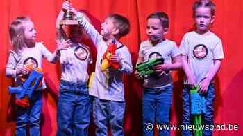 School Elisazoe houdt filmisch grootouderfeest